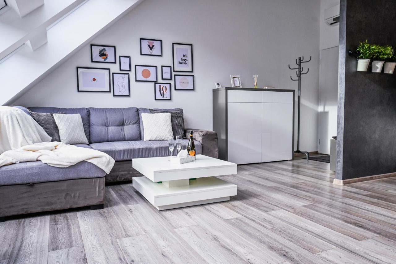Luxury In The Center Apartmán Bratislava