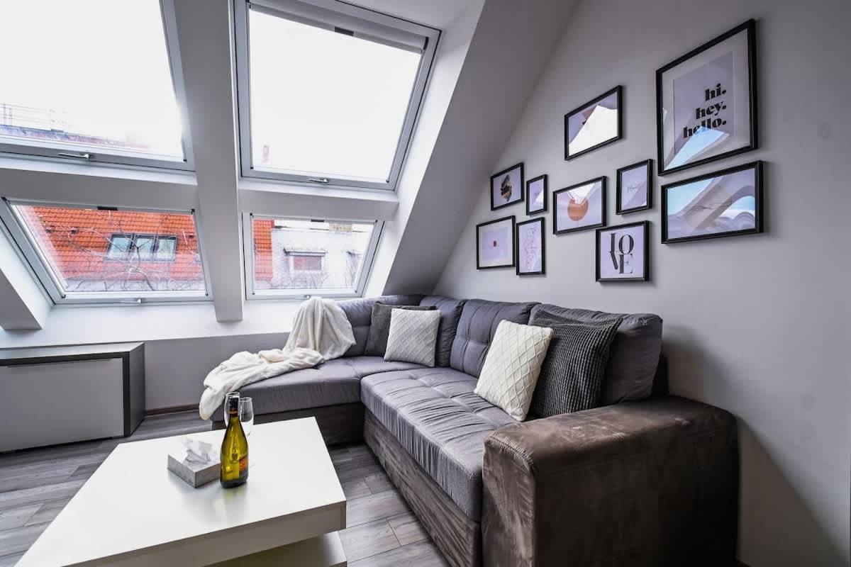 Luxury In The Center Apartmán